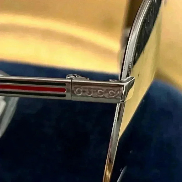 GUCCI UNISEX SUNGLASSES PREOWNED PRICED TO SELL - Picture 3 of 15